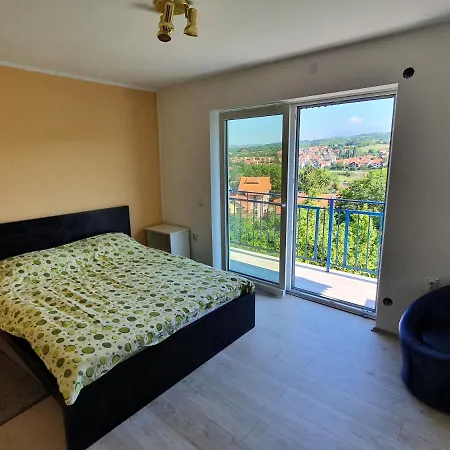 Lav Bed and breakfast